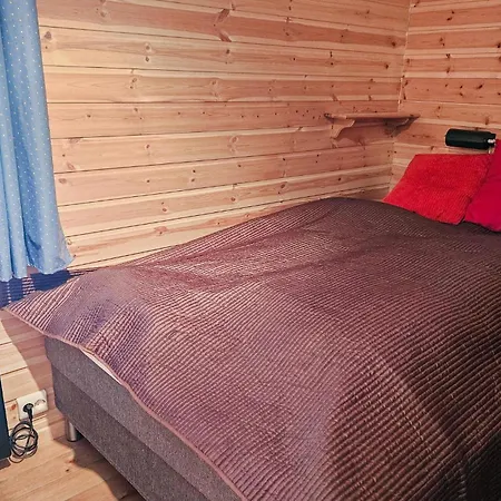 3 Bedroom Stunning In *
